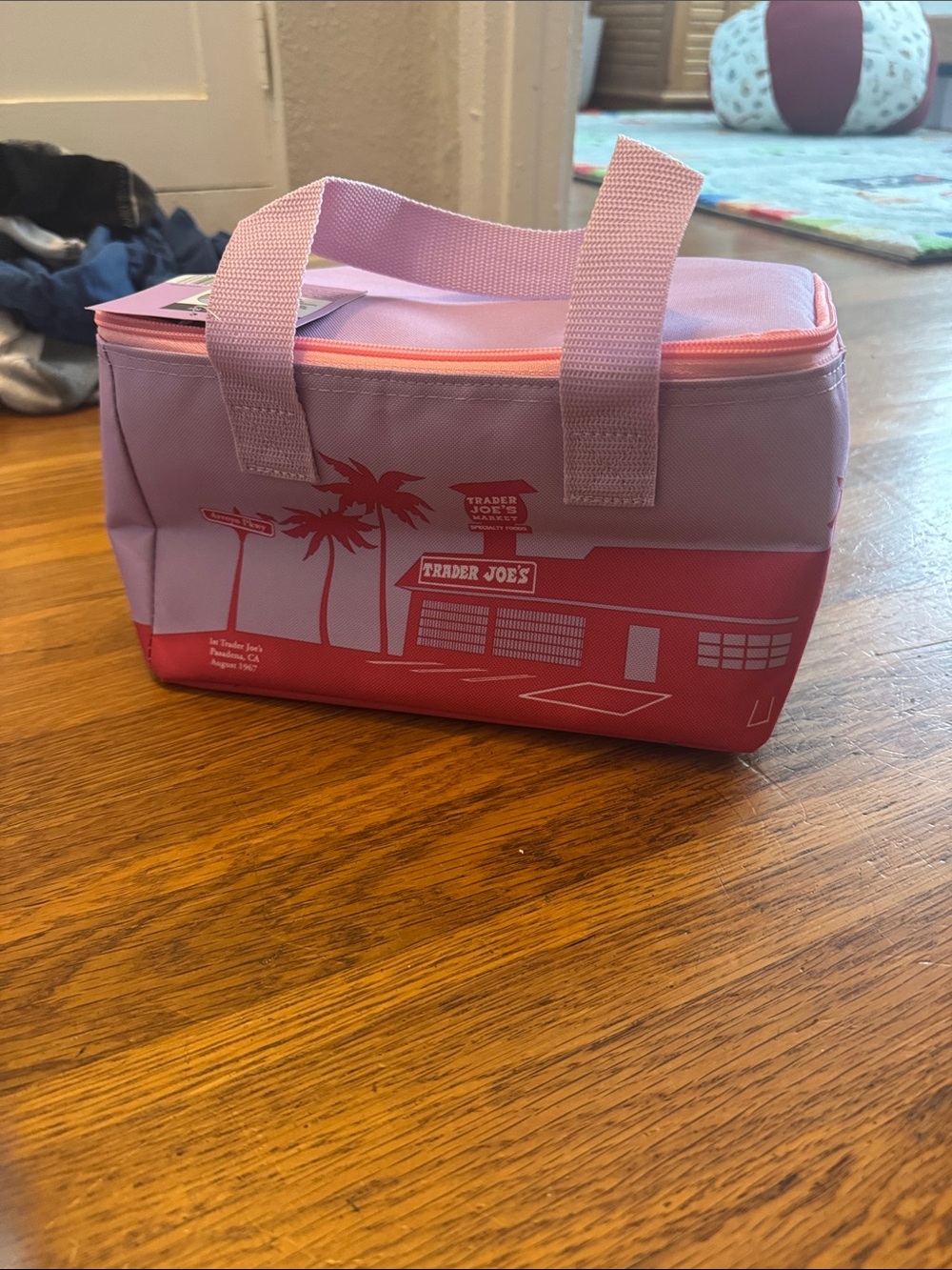 NWT Trader Joe’s Insulated Lunch Tote